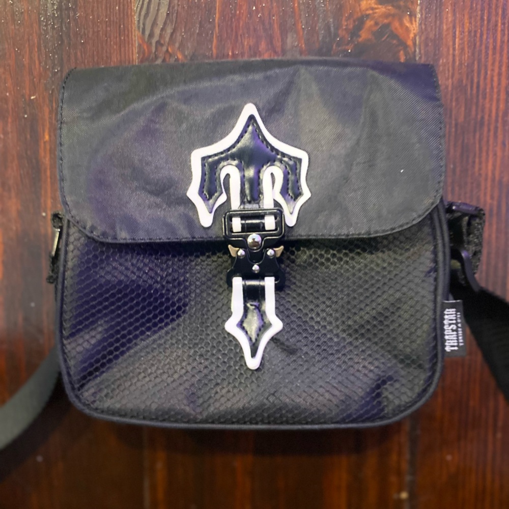 Black Trapstar Men's Bag
